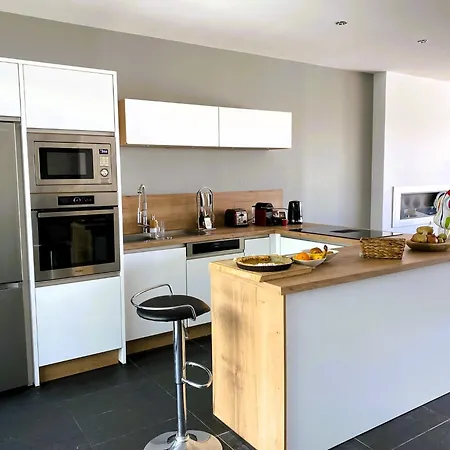 Front De Angoulins-sur-Mer