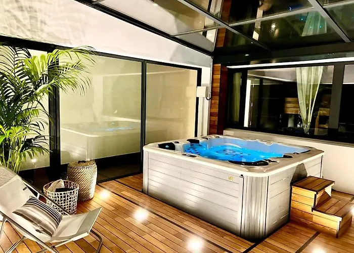 Front De Villa Angoulins